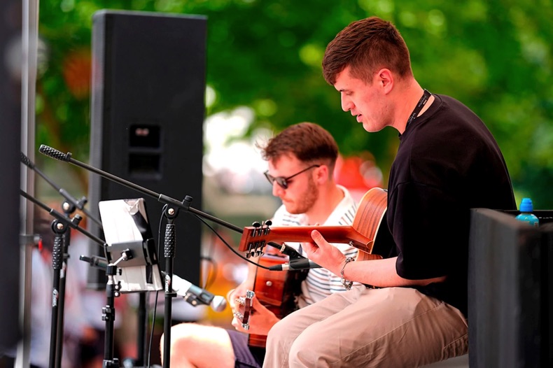 Summer Rewind at Newmarket Racecourse